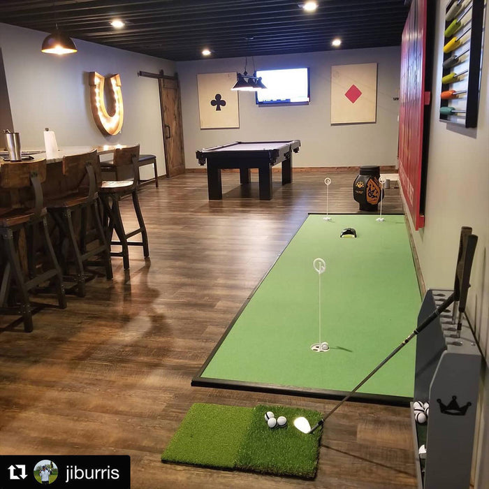 Putting Mat in customer's home game room